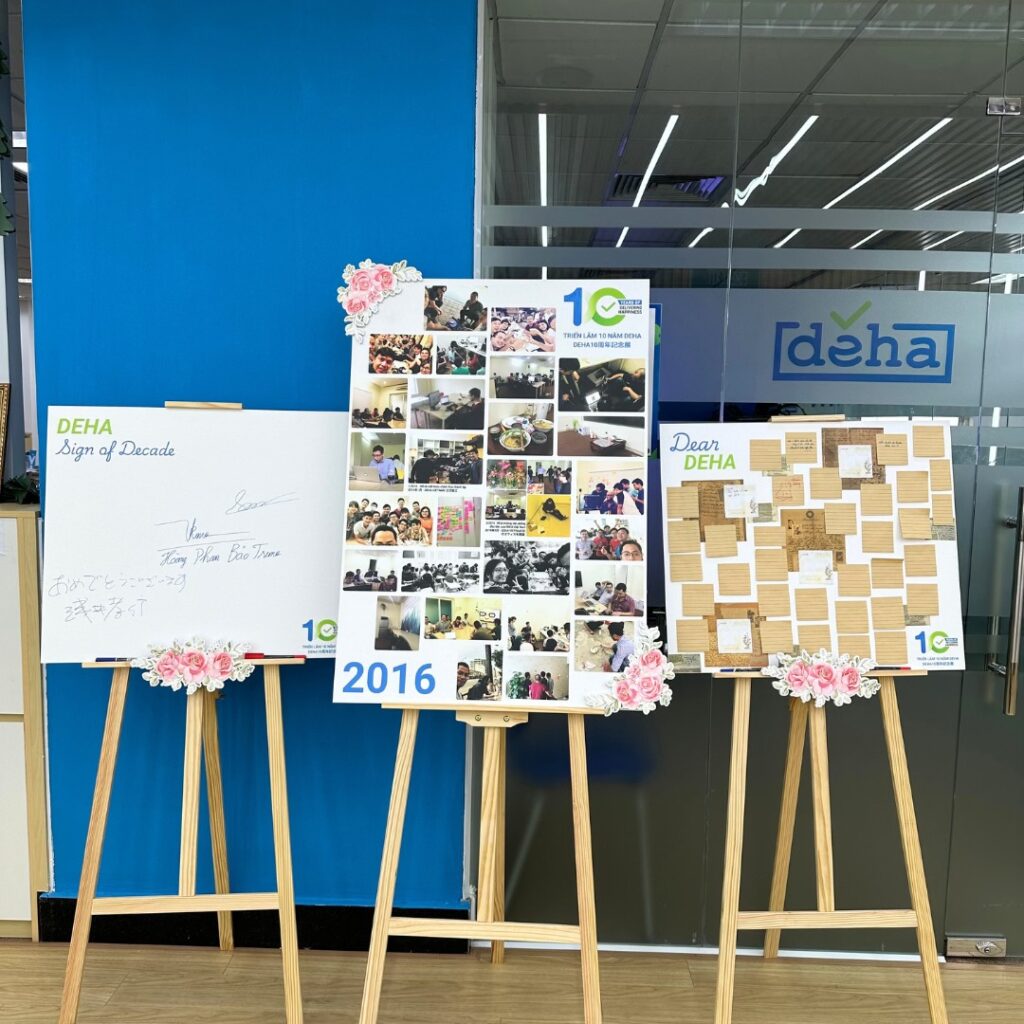 trien-lam-10-nam-deha-3