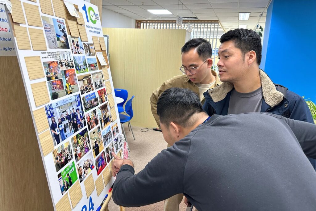 trien-lam-10-nam-deha-8