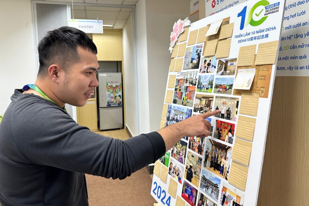 trien-lam-10-nam-deha-12