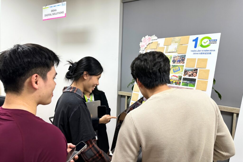 trien-lam-10-nam-deha-17